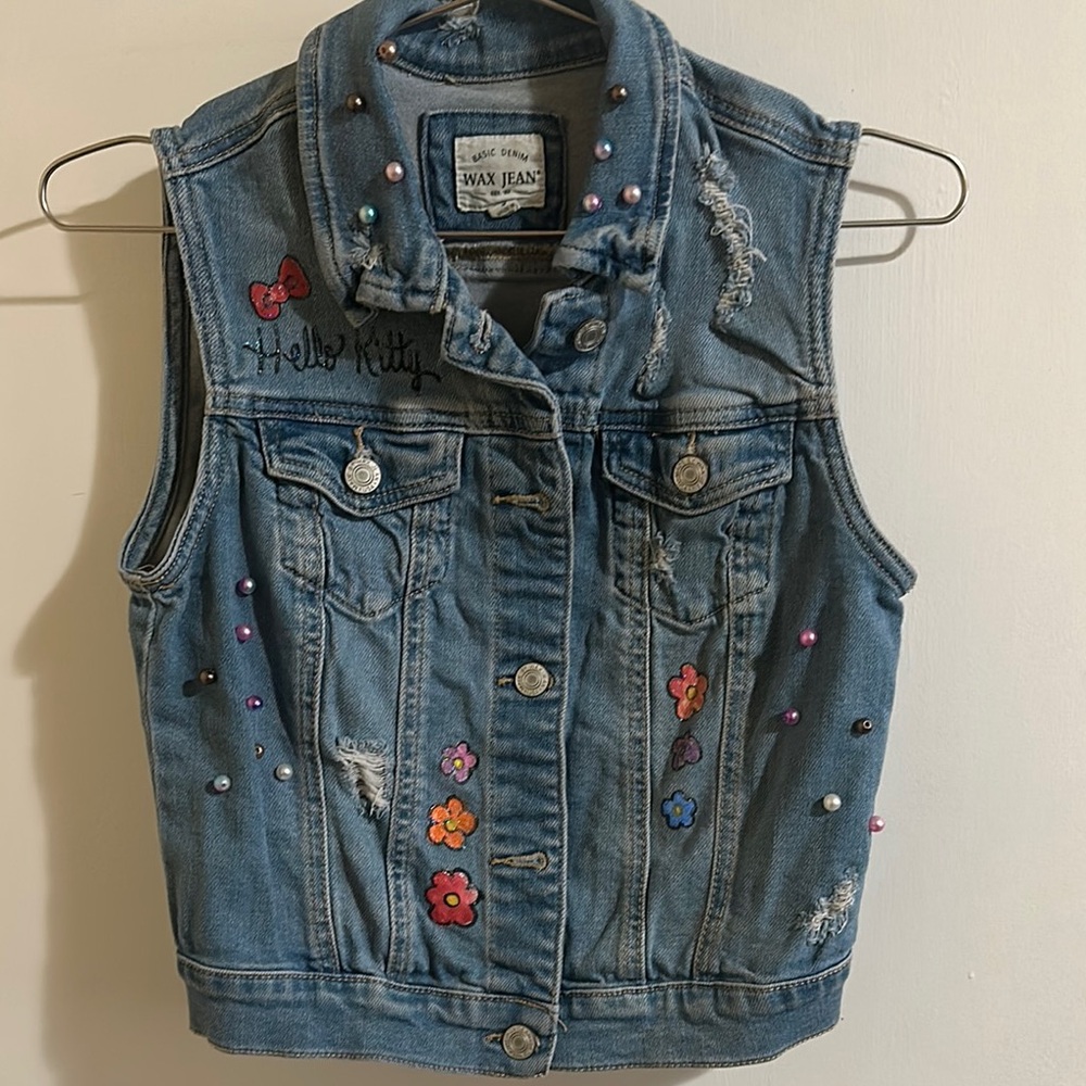Wax Jean Basic Denim Vest with hello kitty and friends design